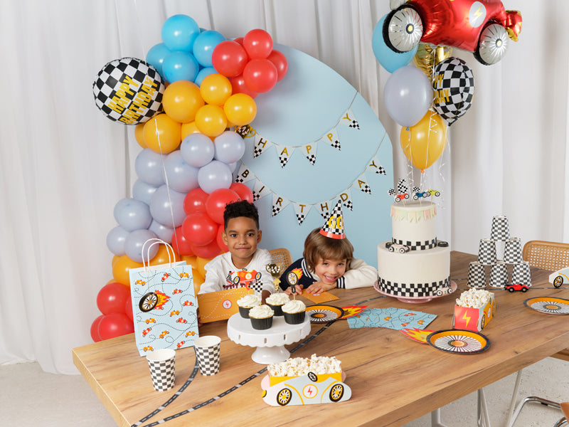 Banner „Happy Birthday Trophy Cup”